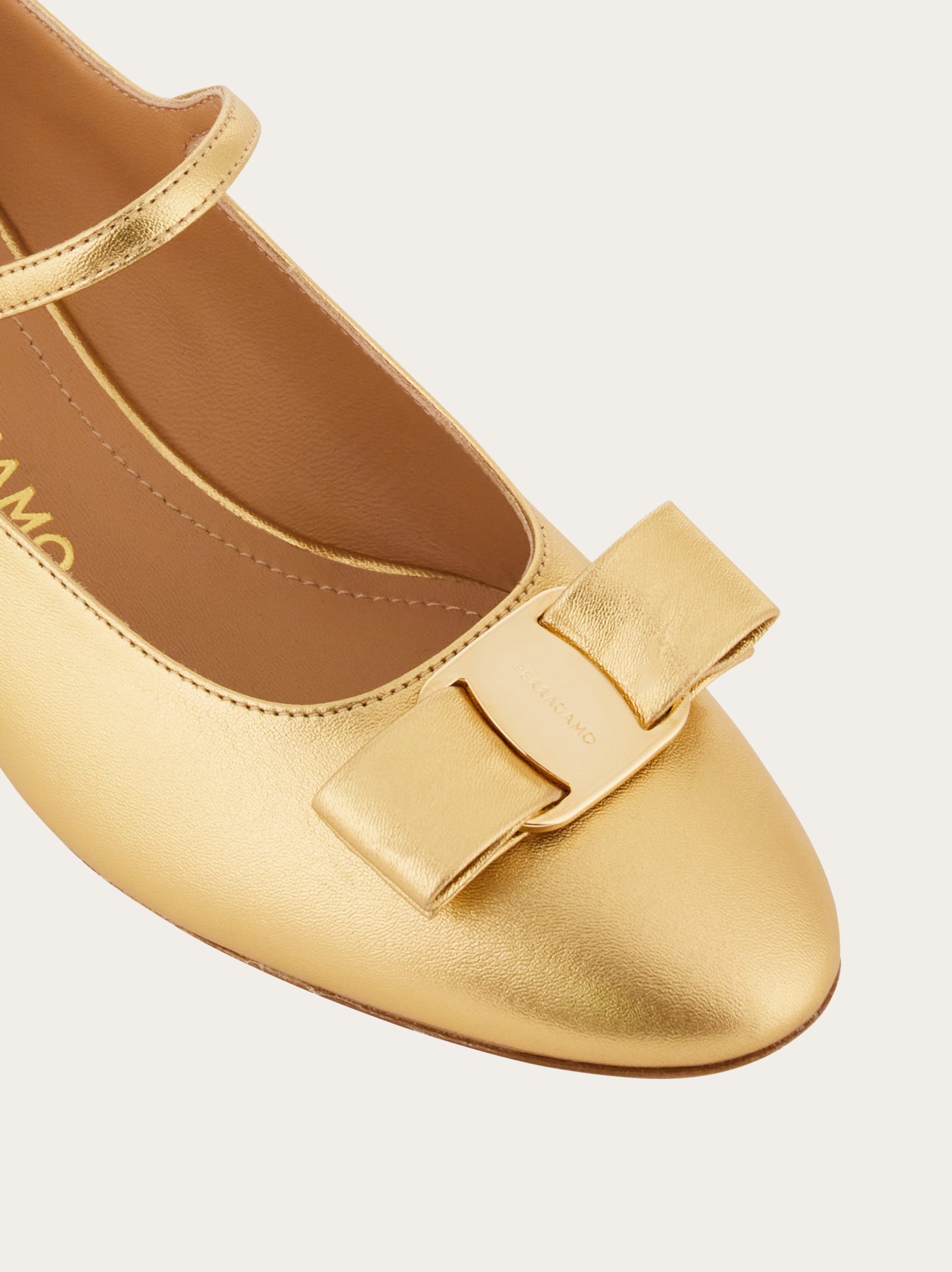 Ferragamo Vara bow Mary Jane - Image 4